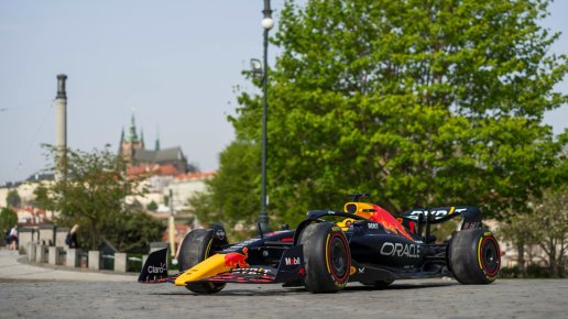 Red Bull Showrun left Czech Republic speechless