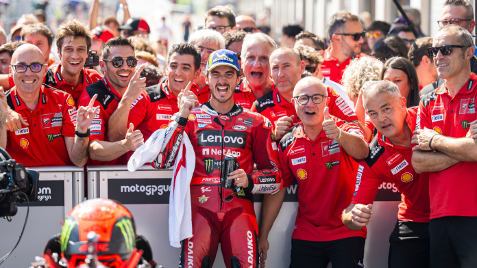 Ducati's dominantie in het MotoGP-seizoen 2024: Records breken en suprematie verstevigen