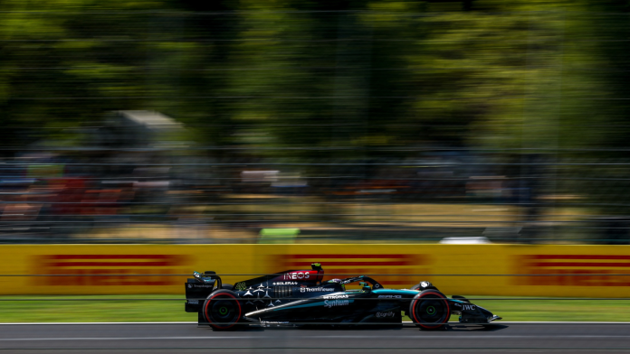 Mercedes-Fahrer gegen "lächerlich bratende" Sitze beim freien Training am Freitag in Monza