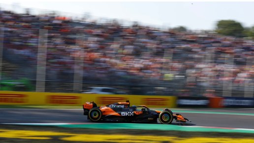 Het raketschip van McLaren liet Red Bull in het stof achter op zaterdag in Monza