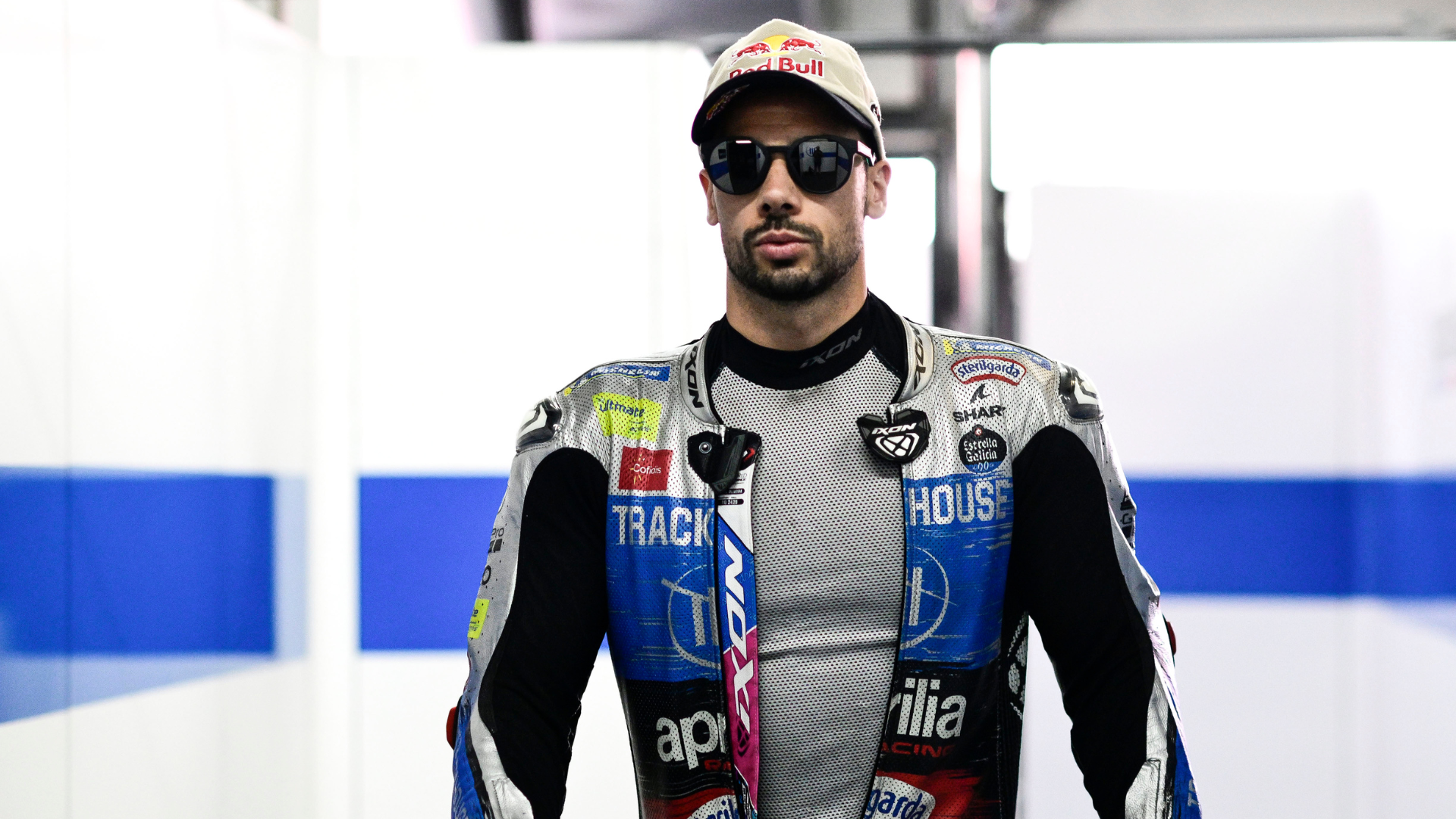 Yamaha ingaggia la stella della MotoGP Miguel Oliveira per le stagioni 2025-2026