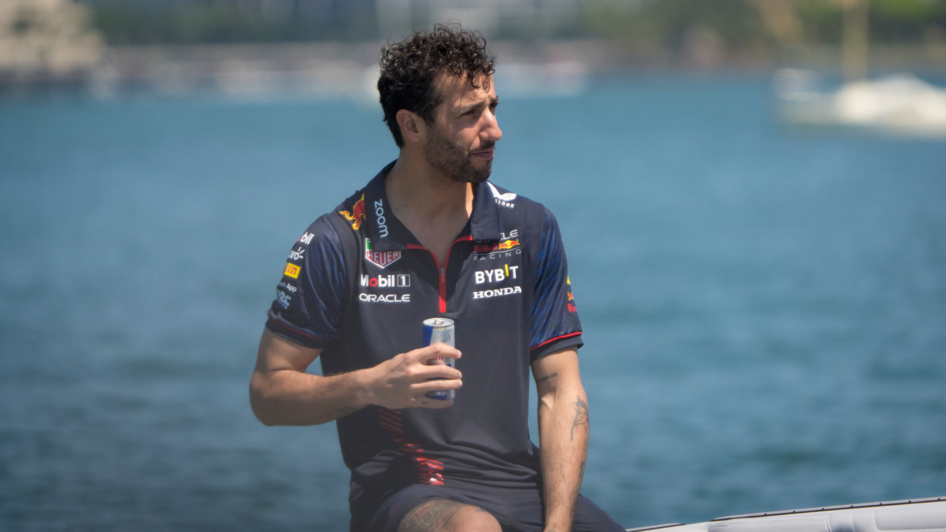 Ricciardo not interested in Red Bull reserve driver position