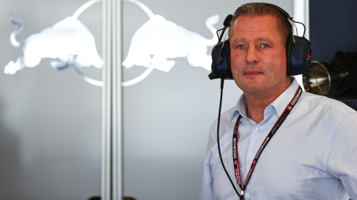 "This is what I warned about," says Jos Verstappen regarding the departures of key figures at Red Bull