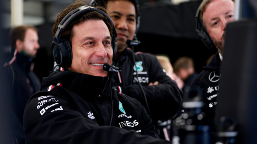 Toto Wolff ukončil "flirtování" s Maxem Verstappenem ohledně přestupu k Mercedesu