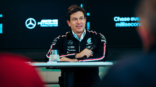 Toto Wolff reveals Carlos Sainz’s father alerted him about Lewis Hamilton’s Ferrari move