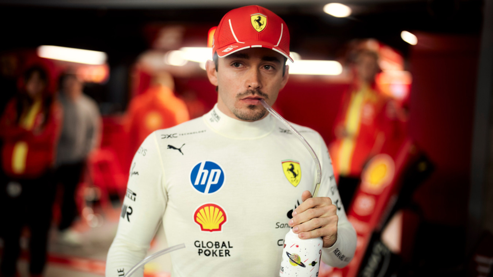 Charles Leclerc wspomina trudny wyścig: Finisz na P4 i dynamika zespołu